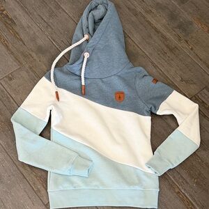 Wanakome color block  Hoodie with Brown Leather Patch
